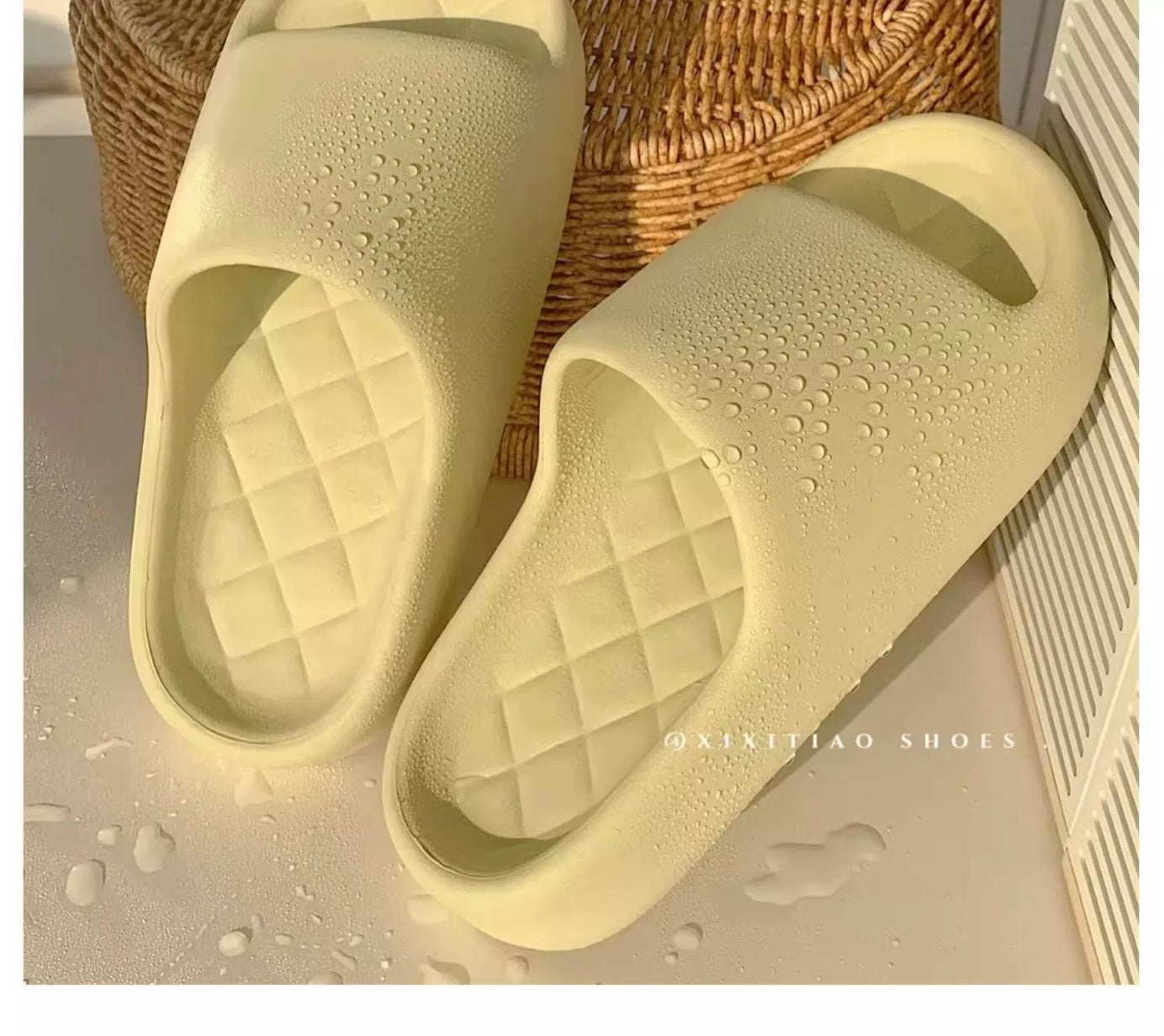 SOE26 | home flip flop, water-prove home footwear