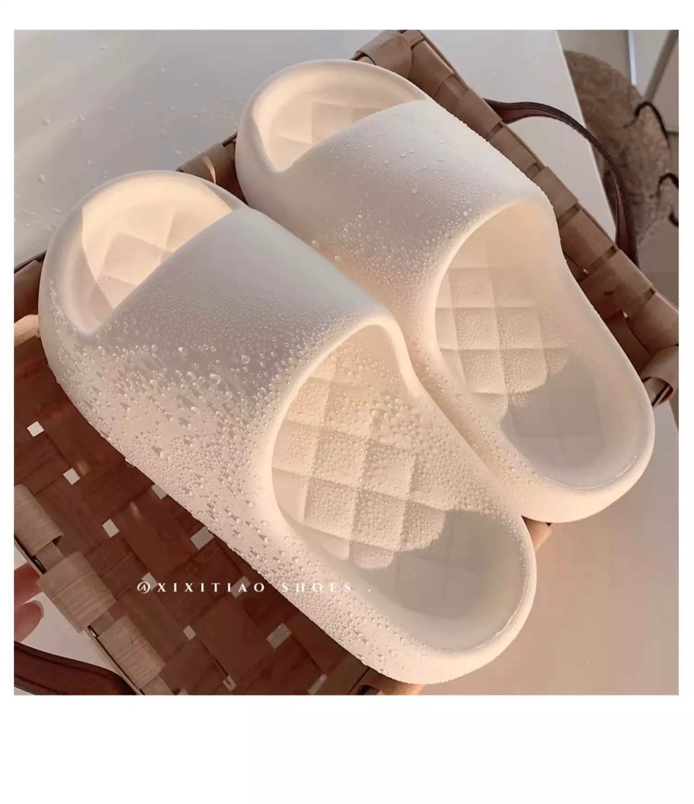 SOE26 | home flip flop, water-prove home footwear