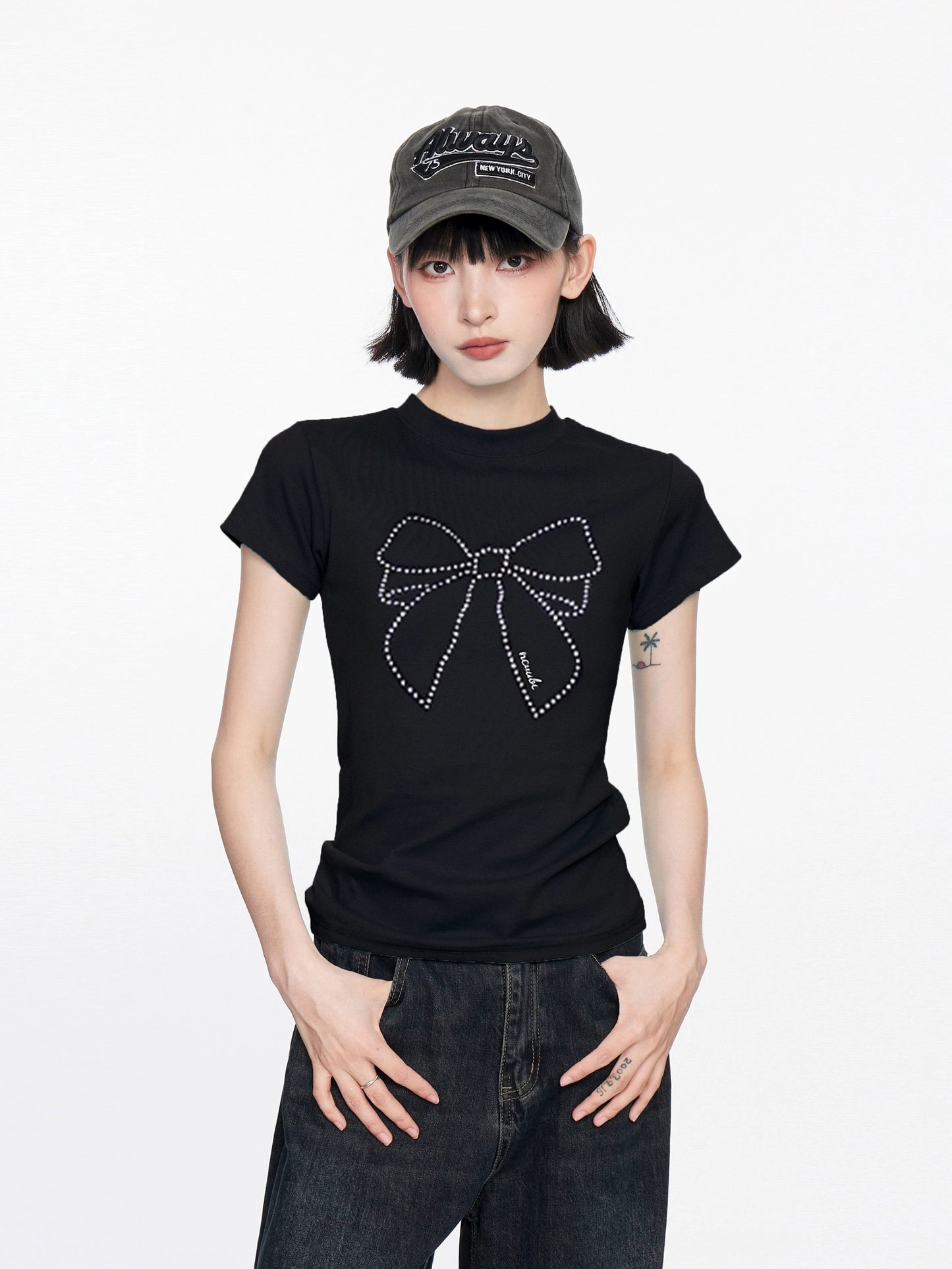 Large Bow Basic Black Tee