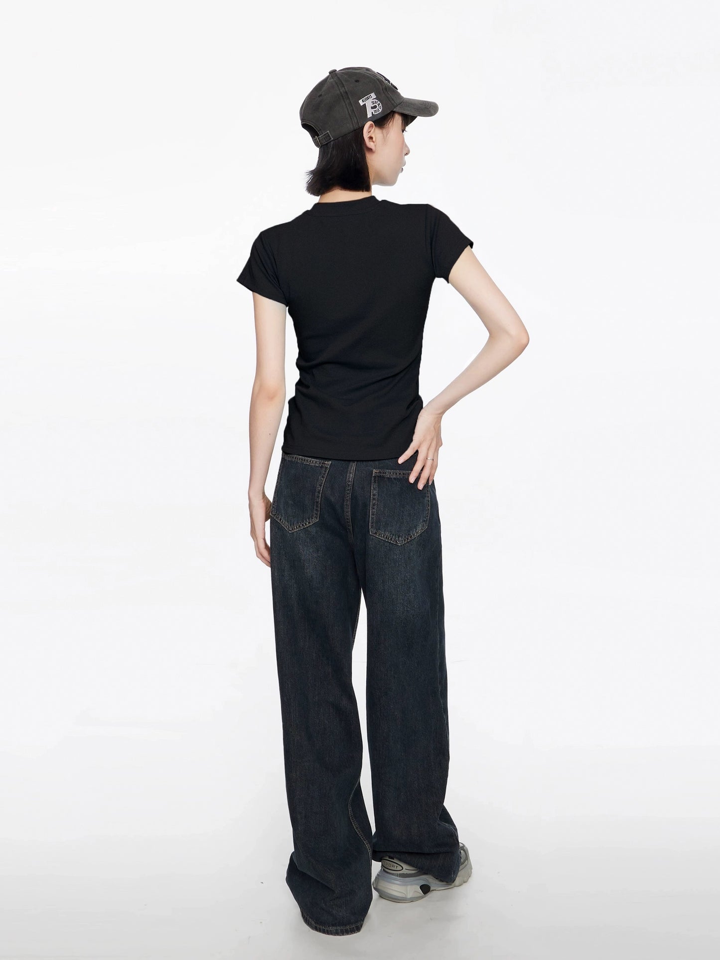 Large Bow Basic Black Tee