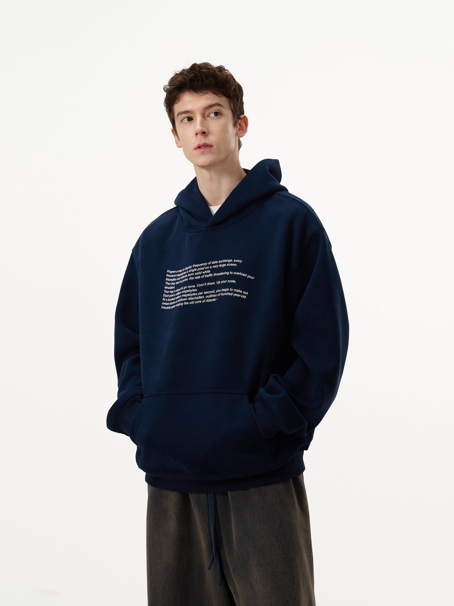 Twisted Letter Print Hoodie 400G