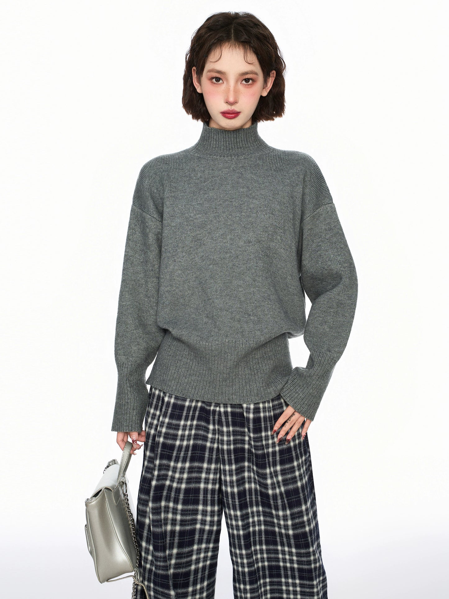 Basic Regular Fit Turtleneck Knitted Sweater