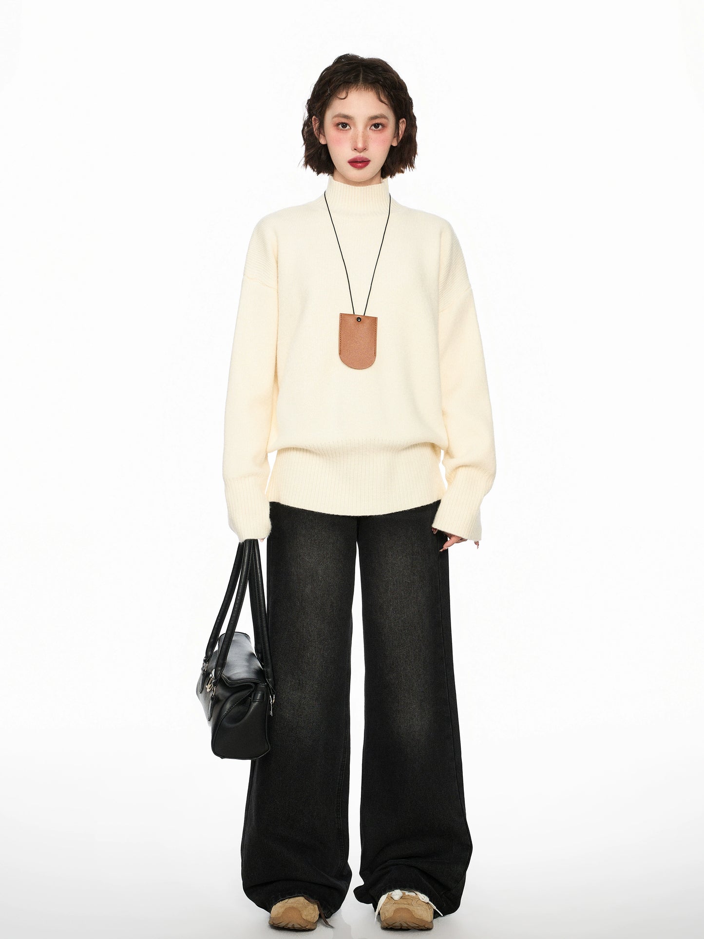 Basic Regular Fit Turtleneck Knitted Sweater