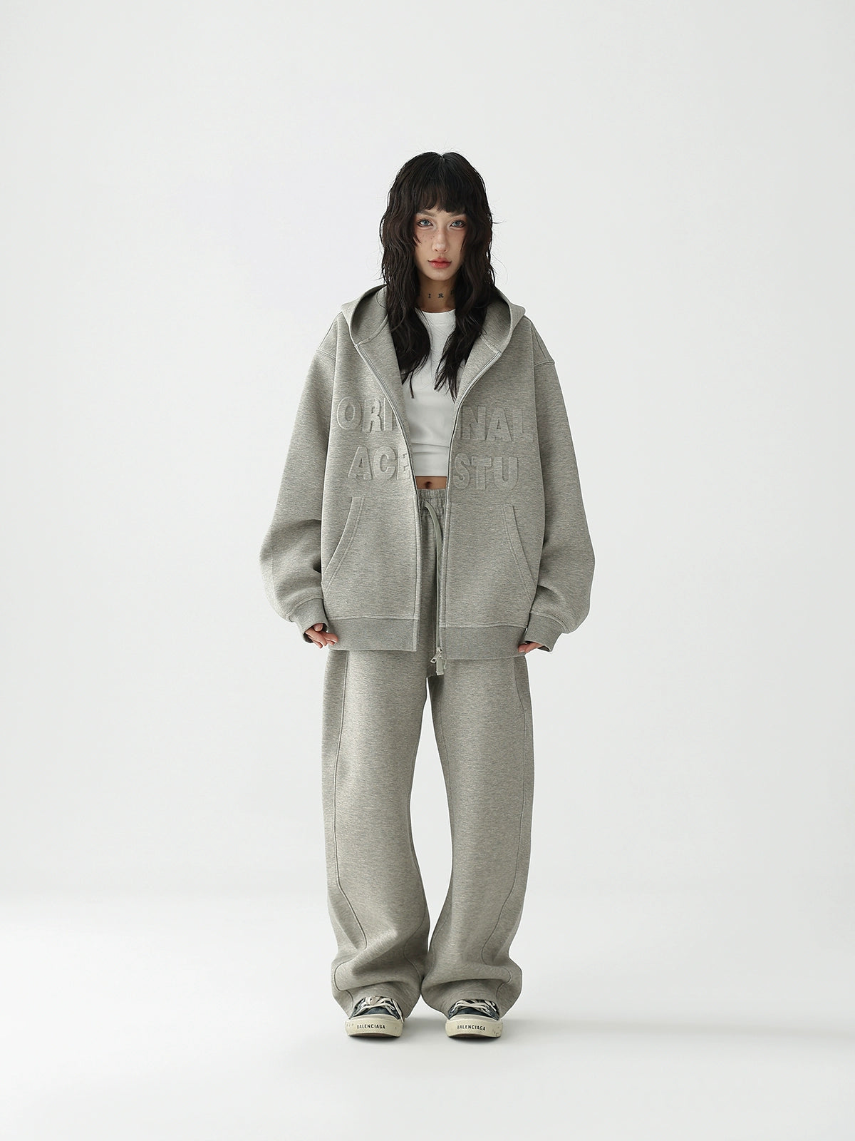 Embossed Set Hooded Zip Cardigan Sweatshirt Jacket + Athleisure Trousers