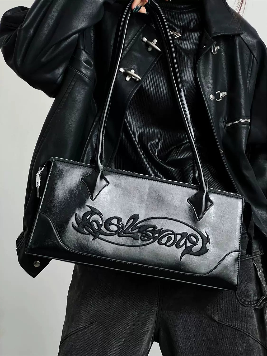 Dark Style Embroidery Armpit Baguette Bag
