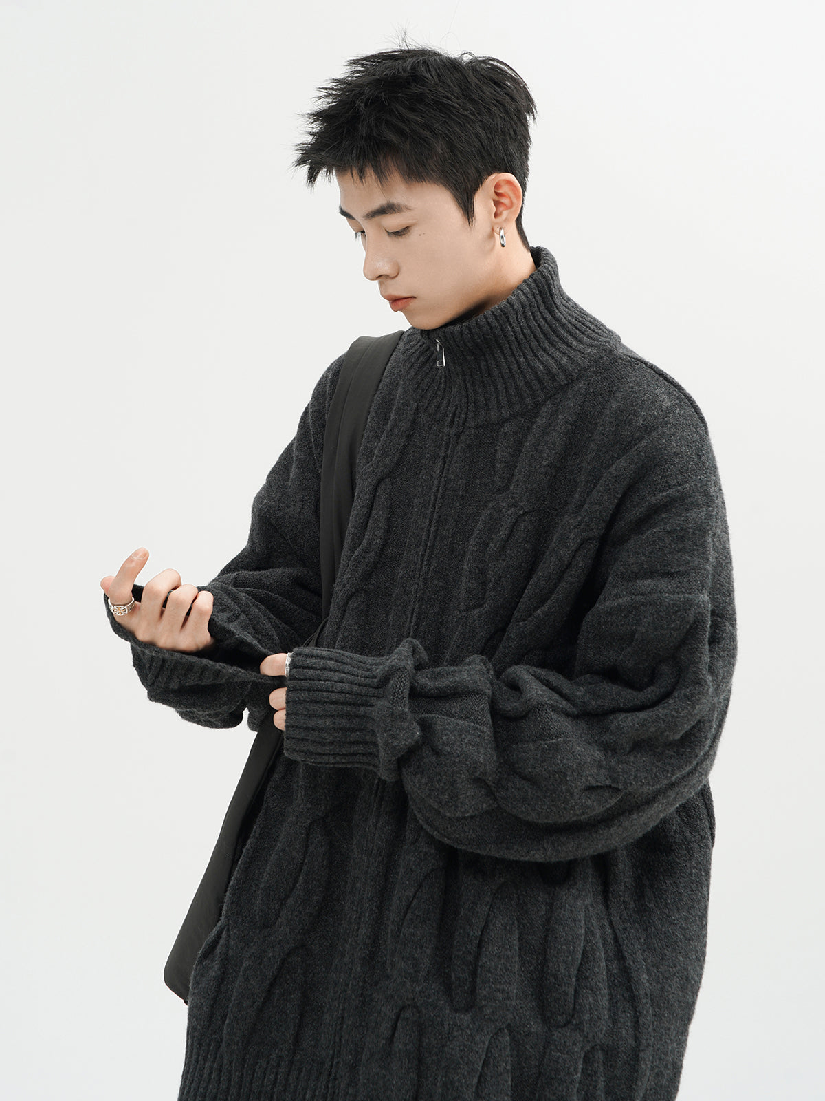 Semi-turtleneck Heavy Spring Cardigan Sweater