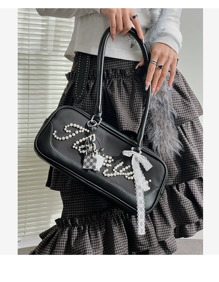 Pearl Rivet Bowling Armpit Baguette Bag