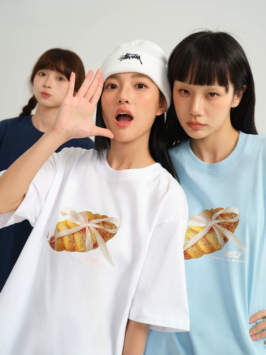 Bow Croissant T-Shirt