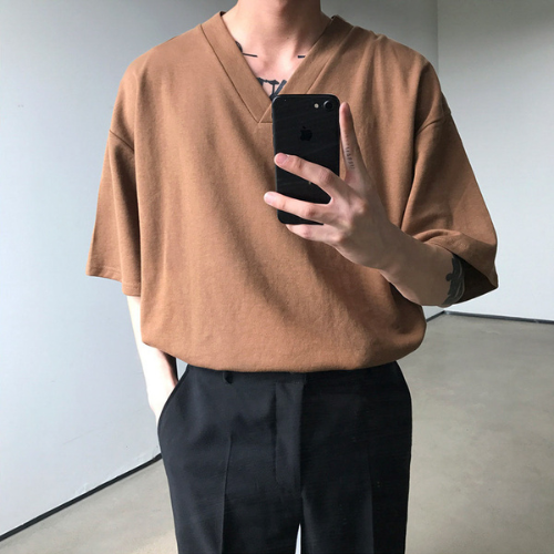 V-Neck Oversized Tee