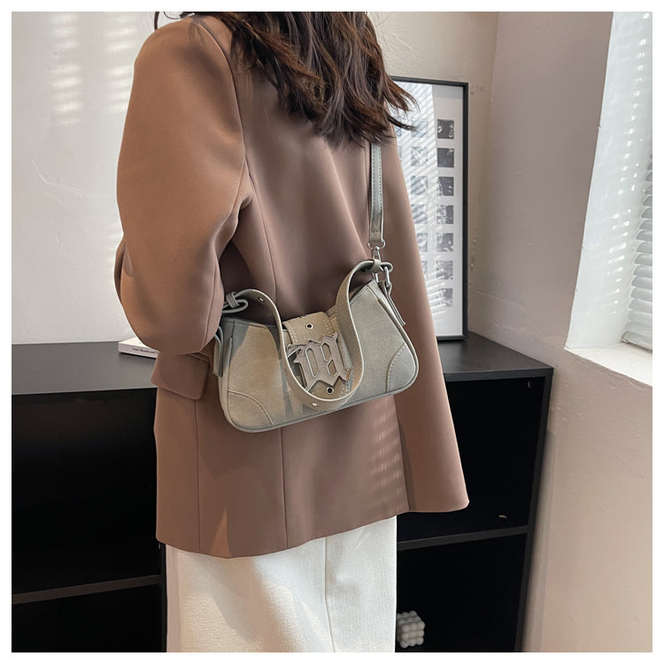 Baguette shoulder bag