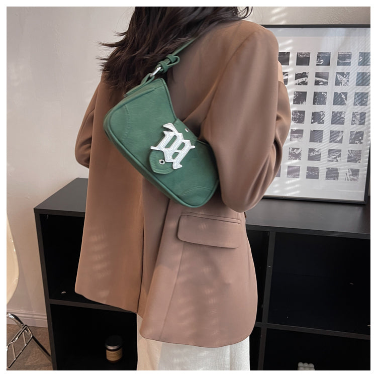 Baguette shoulder bag