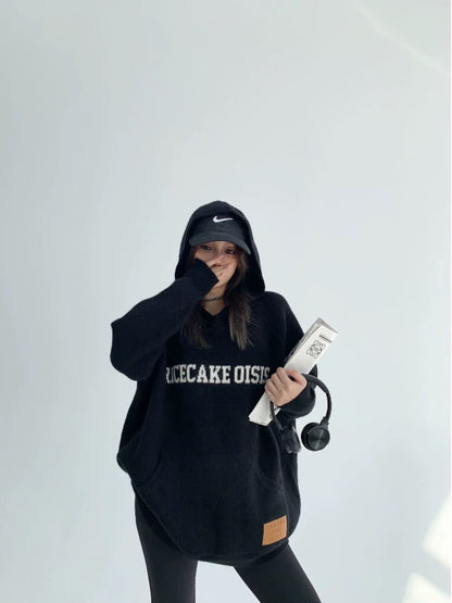 TP83 | Logo Embroidered Oversize Hoodie