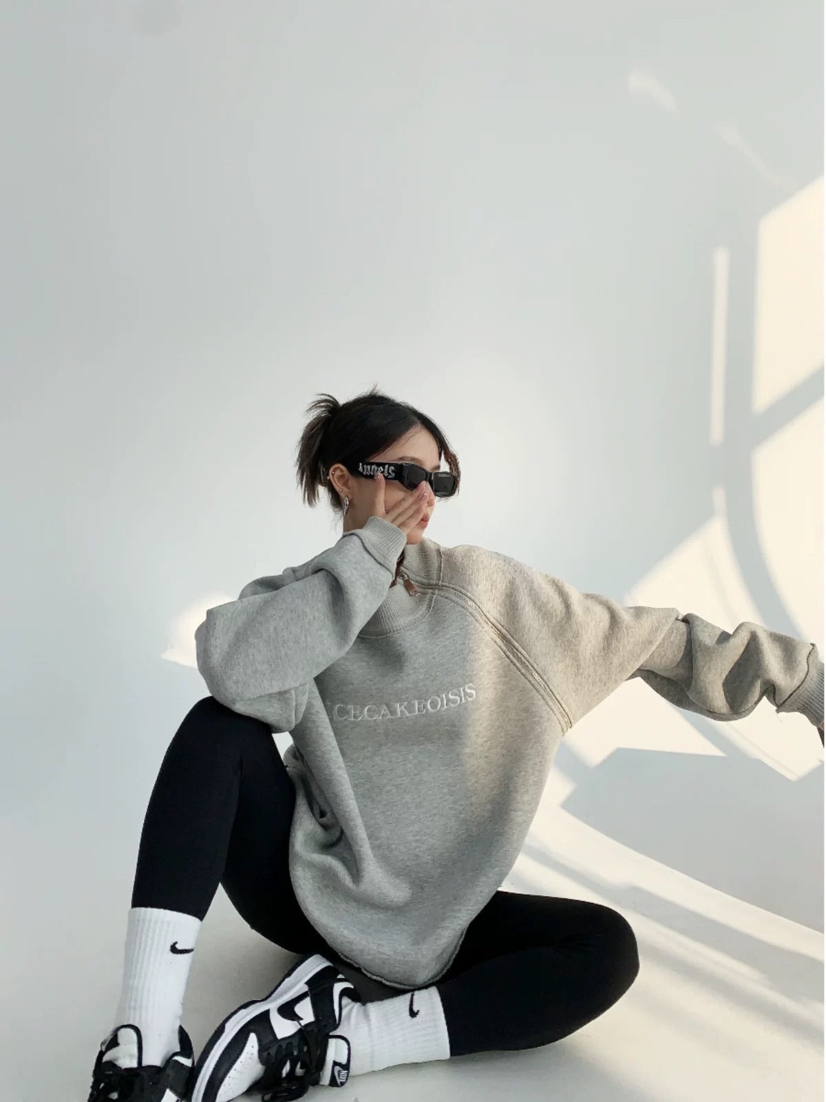 TP85 | Side Zipline Oversize Sweater