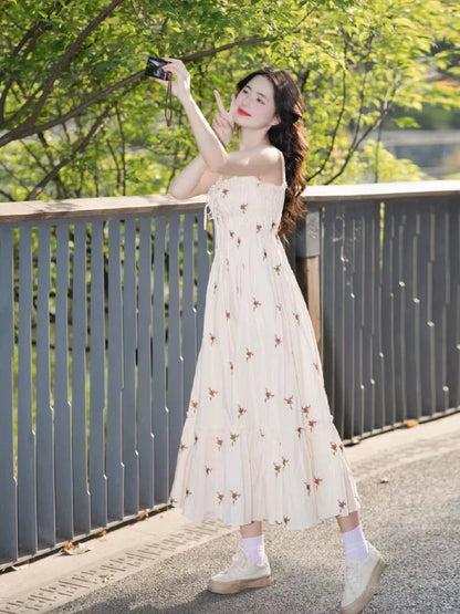 DS29 | Long Dress Cream with Red Flower