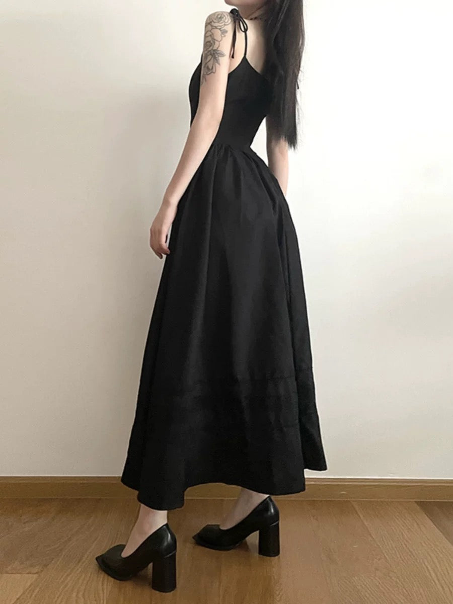 DS35 | Basic Long Black Dress