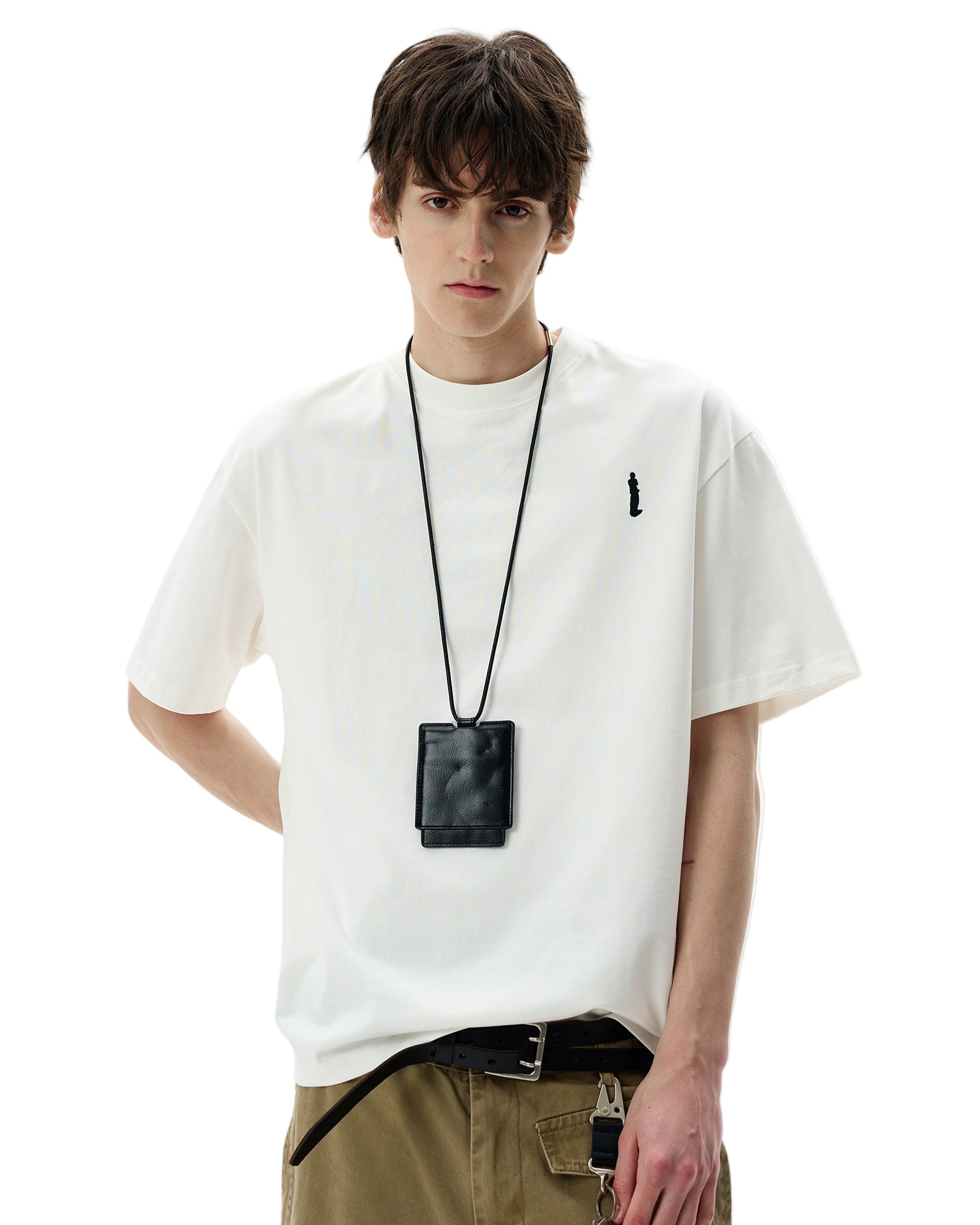 Simple Luxury Embroidery "i" Tee