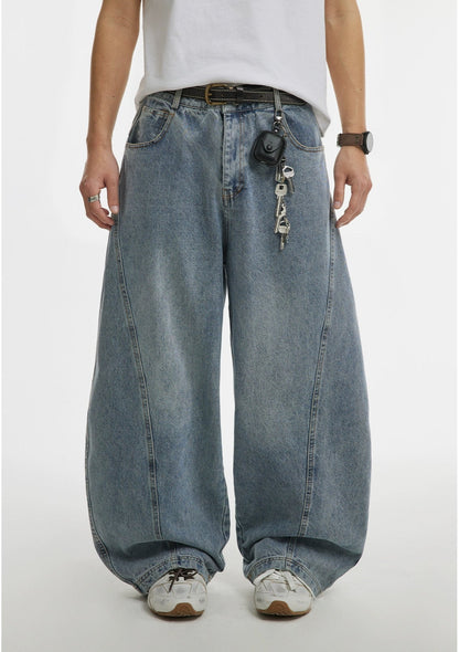 Wide-Legged Loose Casual Jeans