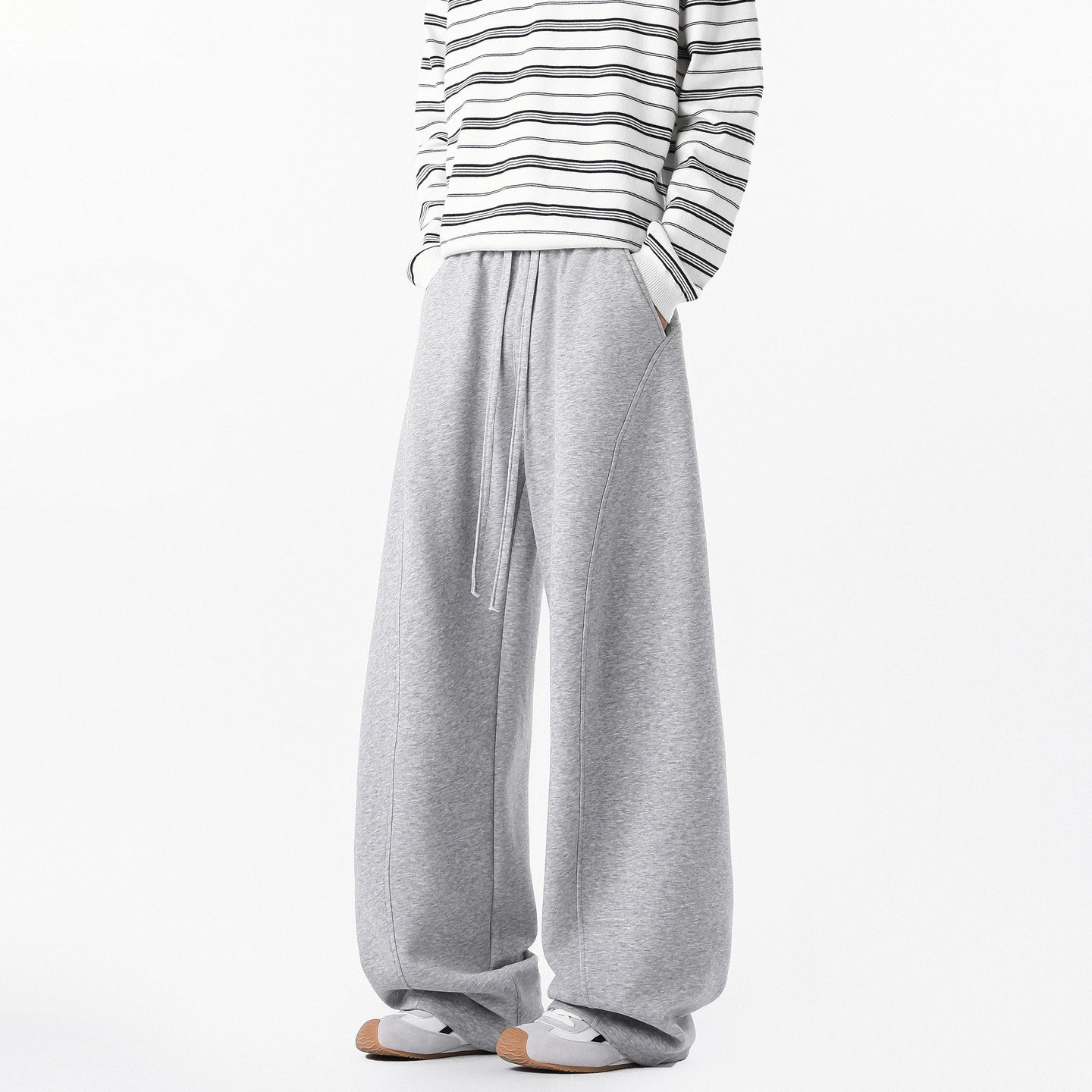 Minimal Curve Wide-Leg Pants