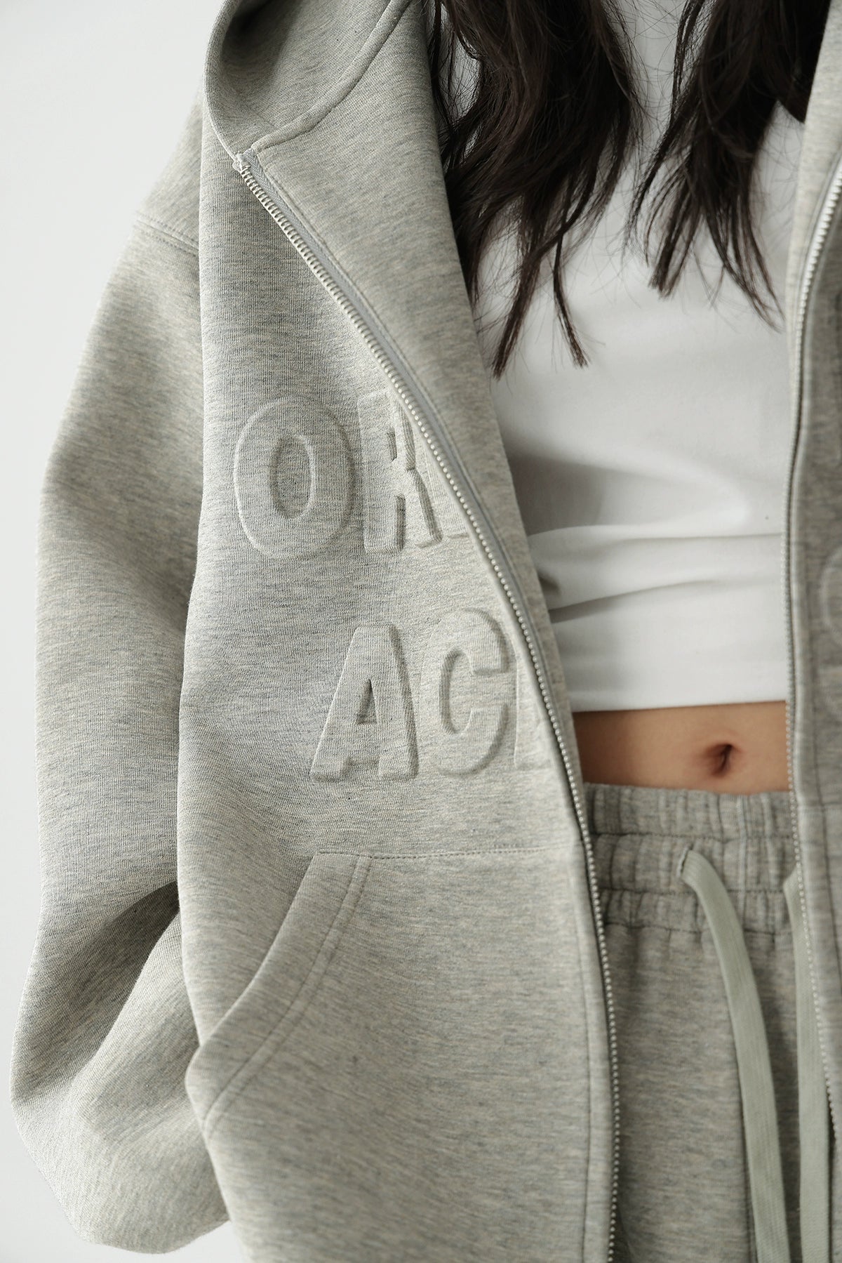Embossed Set Hooded Zip Cardigan Sweatshirt Jacket + Athleisure Trousers