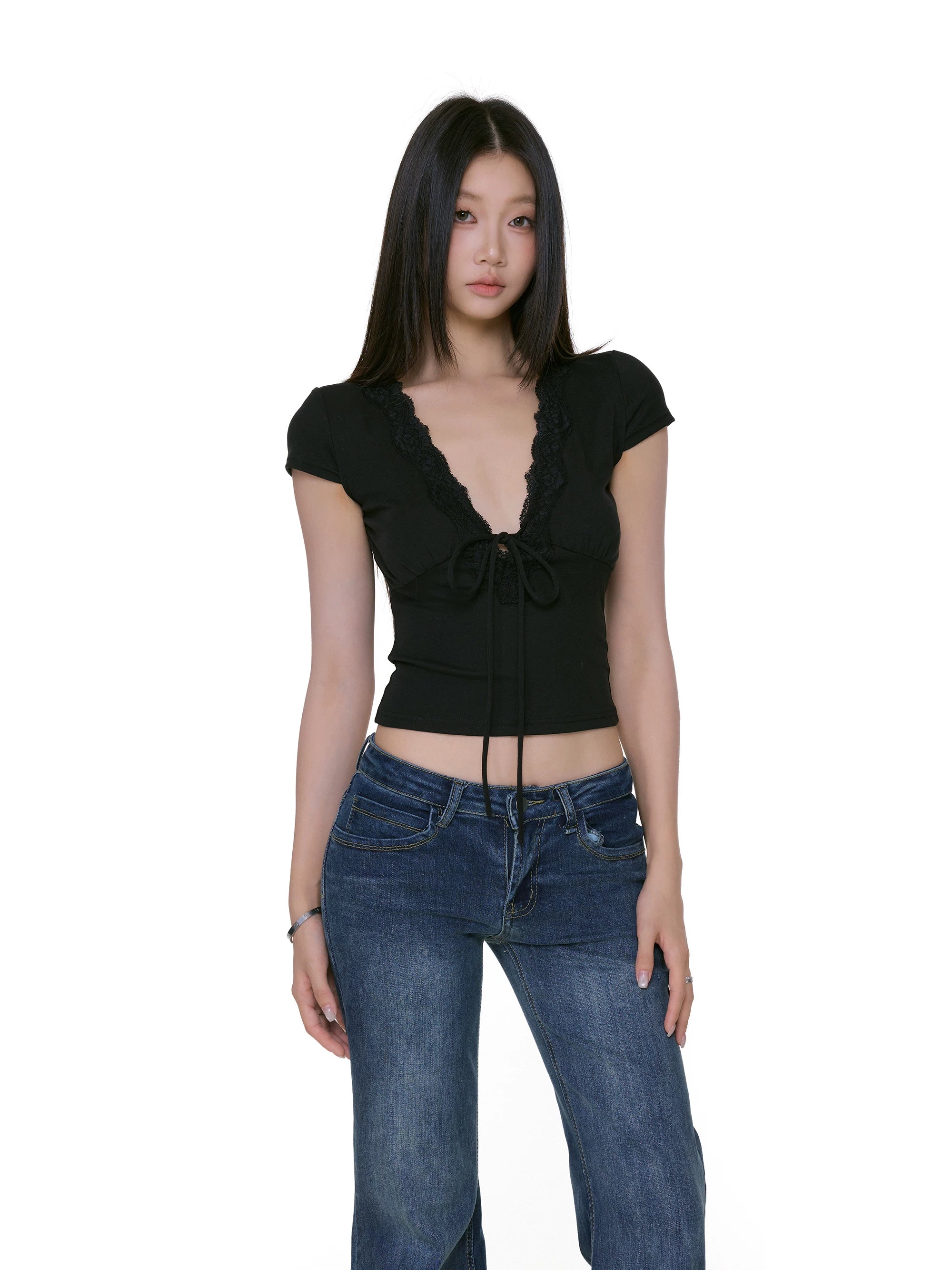 Bow-Front Fitted V-Neck Top