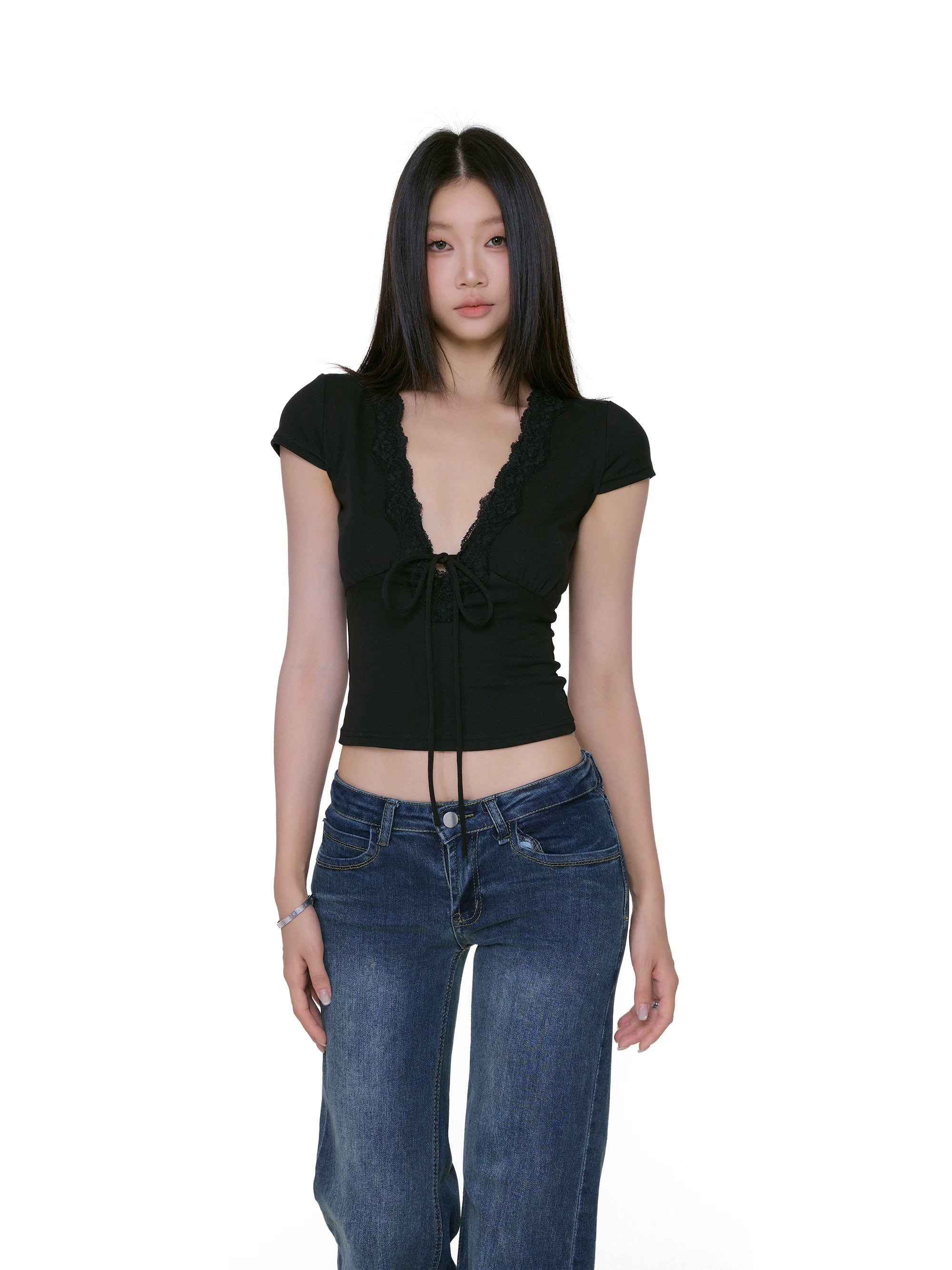 Bow-Front Fitted V-Neck Top