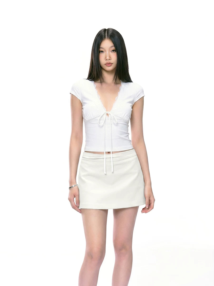 Bow-Front Fitted V-Neck Top