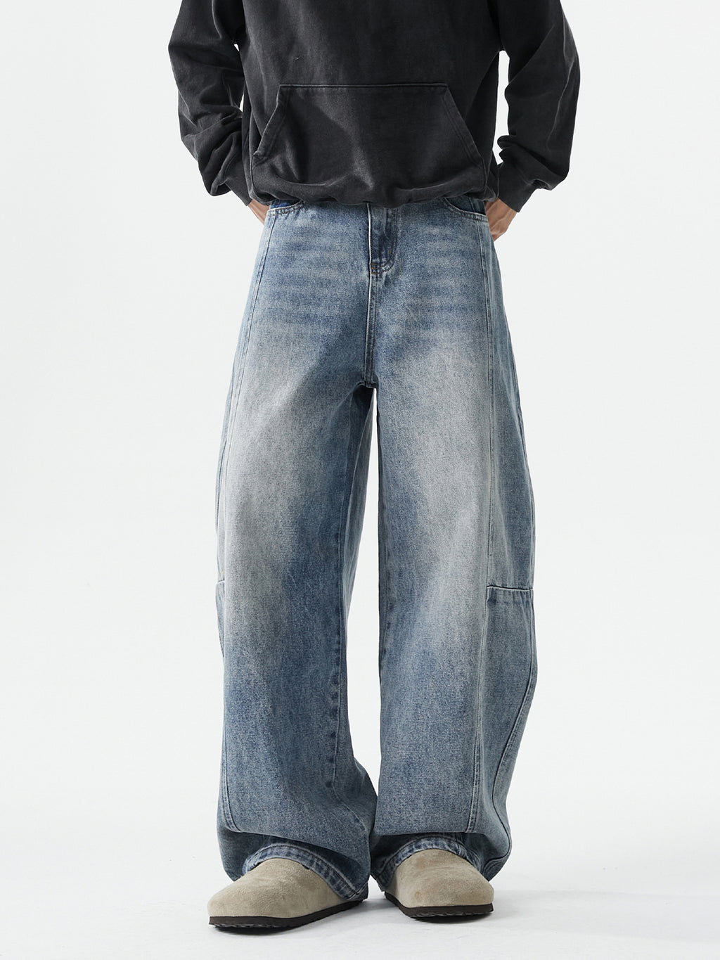 Wide-Leg Scimitar Loose Distressed Jeans