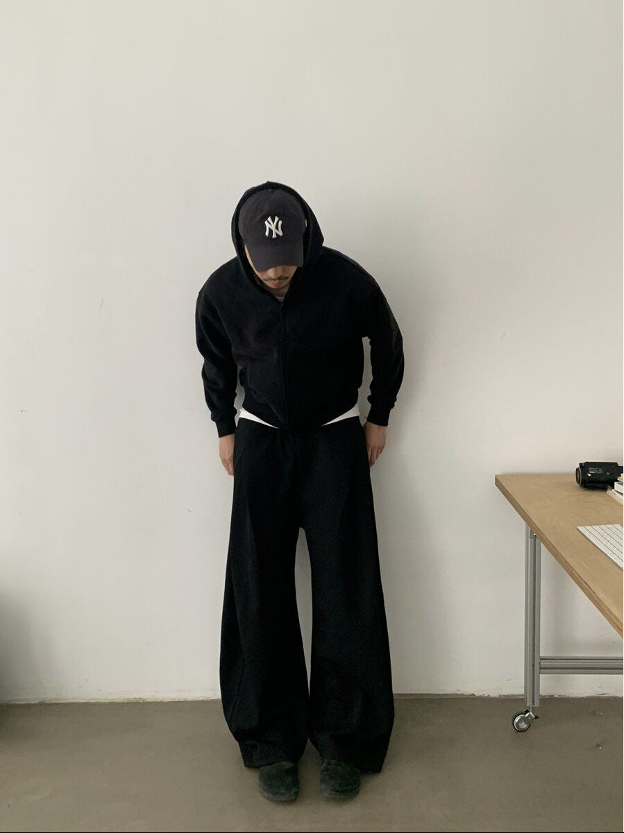 Retro Straight-Leg Sweatpants