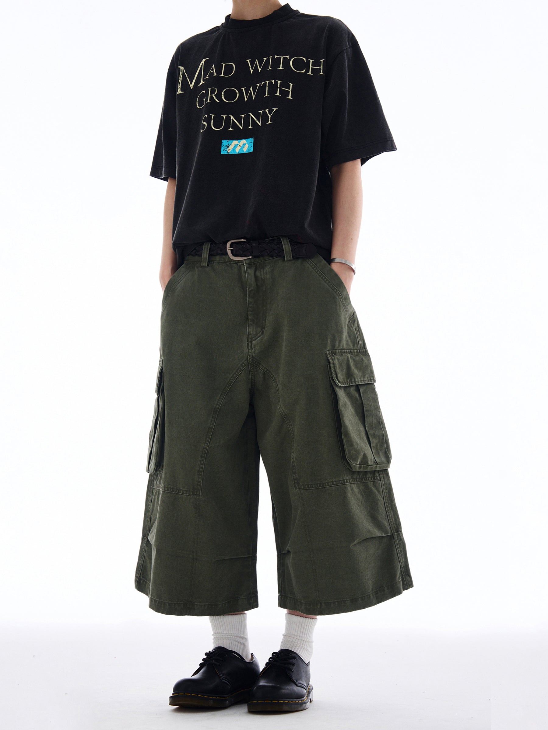 Distressed Cargo Shorts Multi-Pocket Cropped Pants