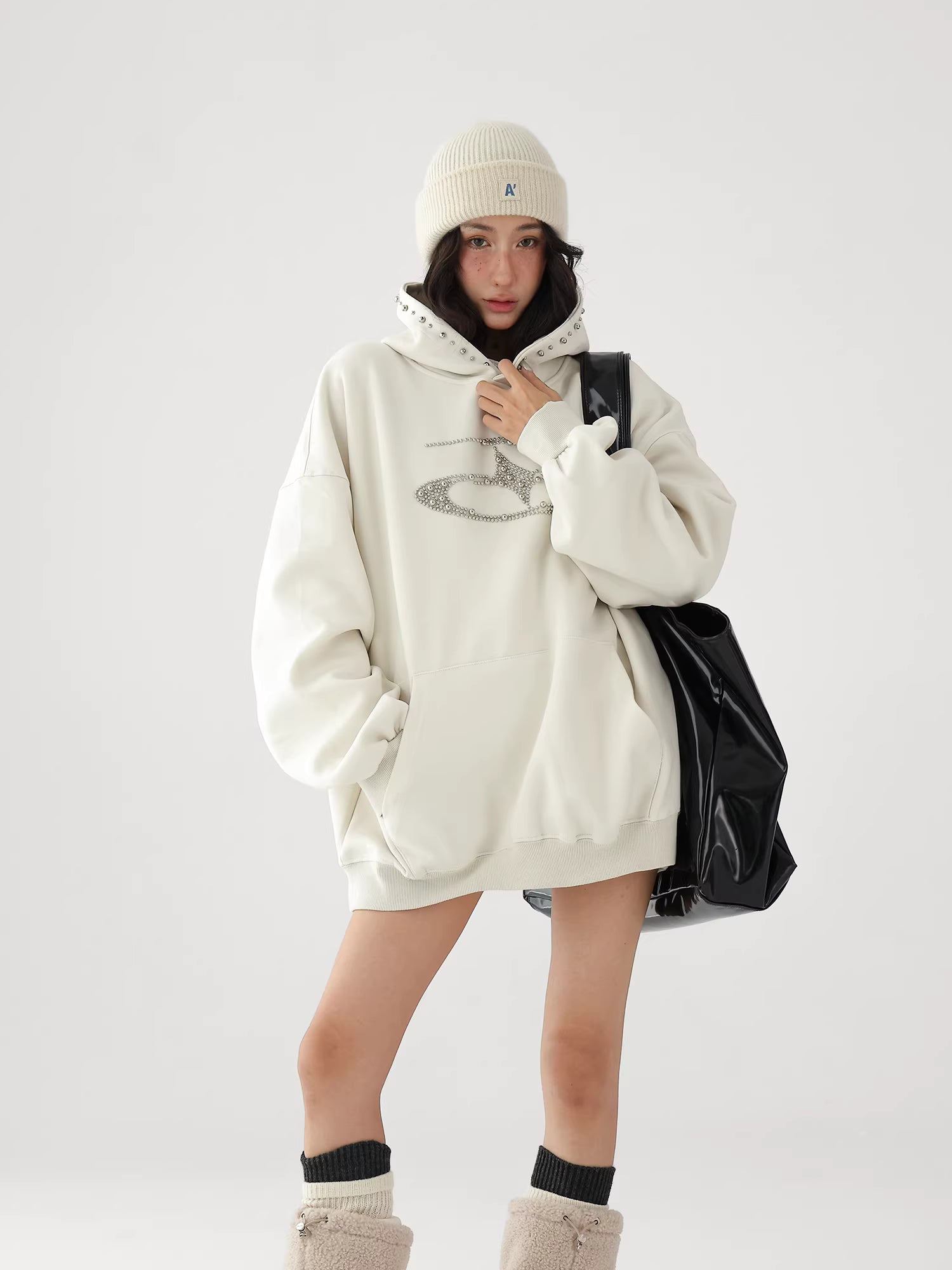 Heavy Nail Bead Sweatshirt Hoodie