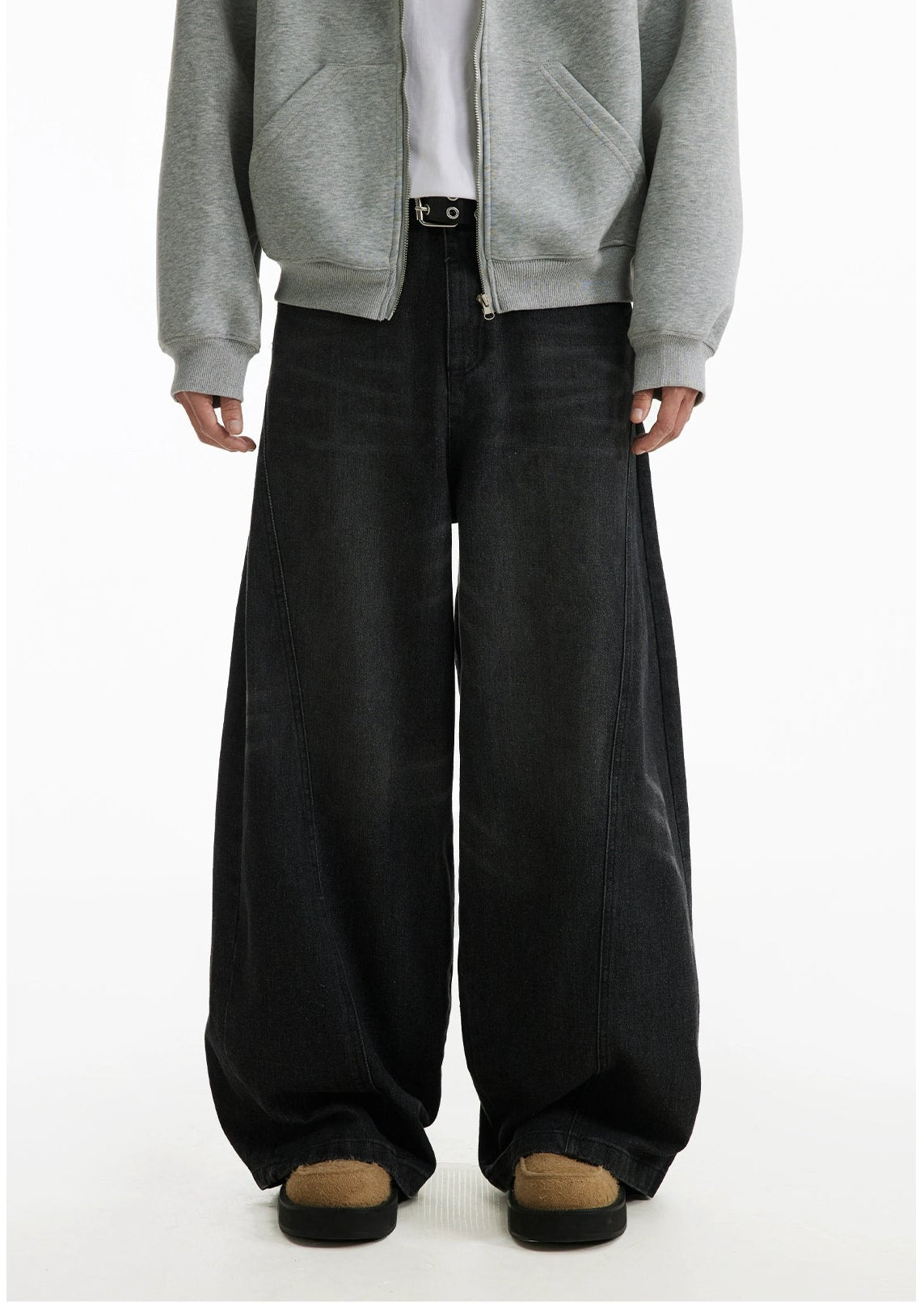 Wide-Leg Ruffian Dark Washed Jeans