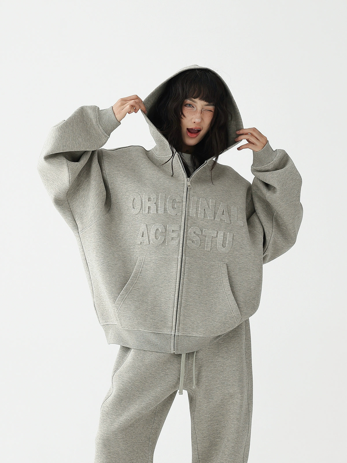 Embossed Set Hooded Zip Cardigan Sweatshirt Jacket + Athleisure Trousers