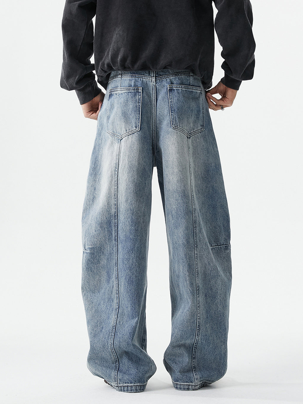 Wide-Leg Scimitar Loose Distressed Jeans