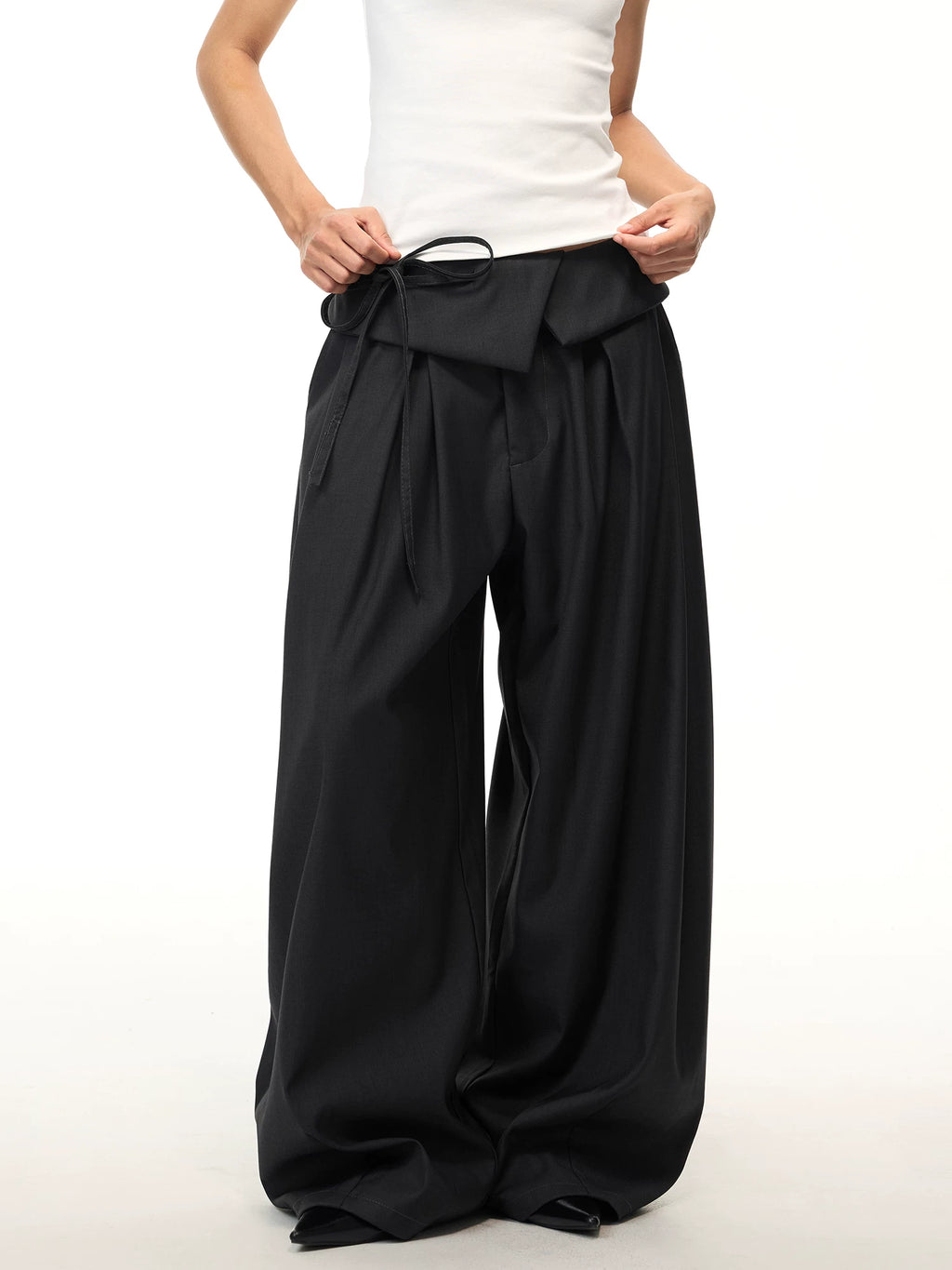 Vintage Pleated Wide-Leg Trousers